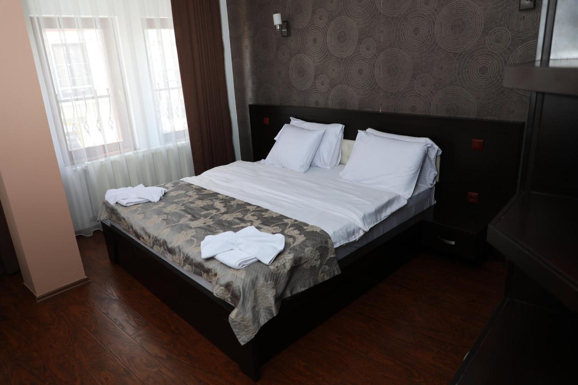 Bruti Hotel Prizren Exterior foto