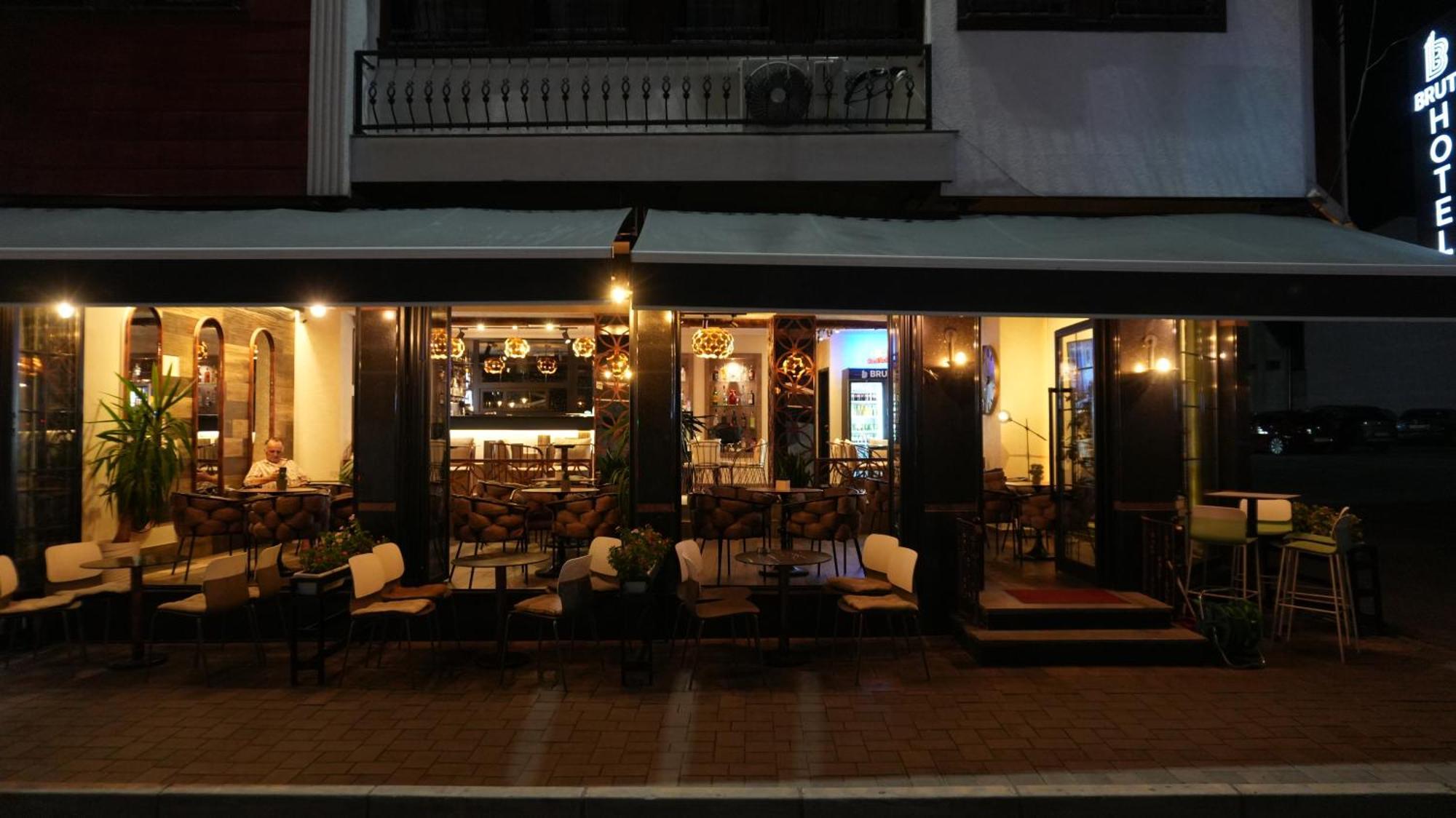 Bruti Hotel Prizren Exterior foto
